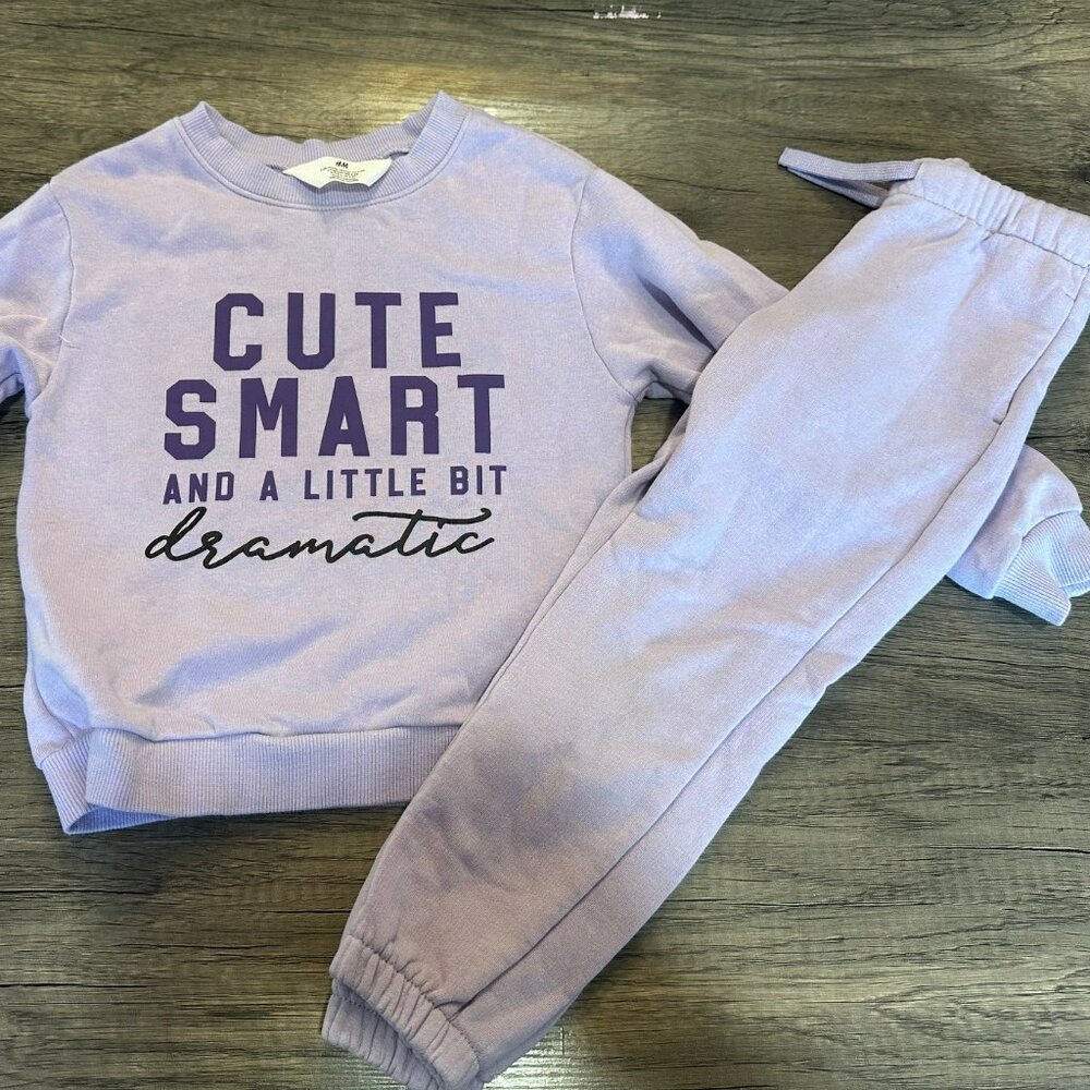 Girls Two Piece Light Purple Jogger Set with CUSTOM GRAPHIC Size 5T/6